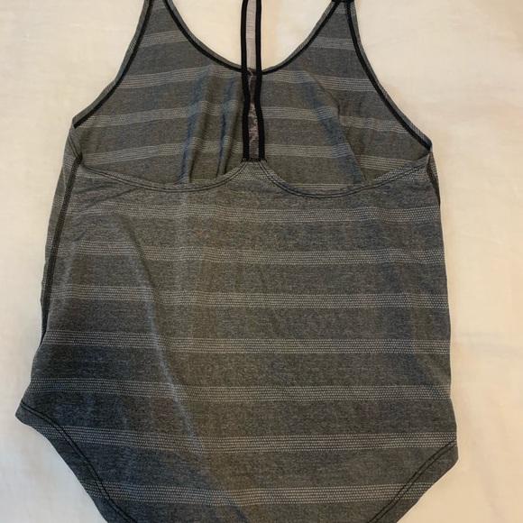Nike workout tank top - Picture 5 of 5